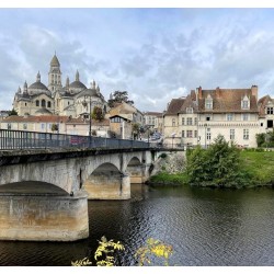 PÉRIGUEUX / LA-RÉOLE