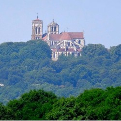 VÉZELAY / BOURGES