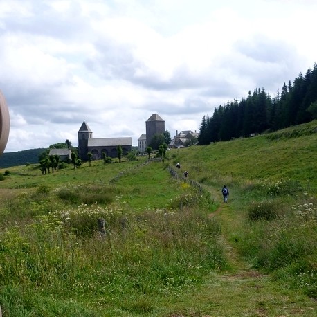 AUMONT-AUBRAC / CONQUES